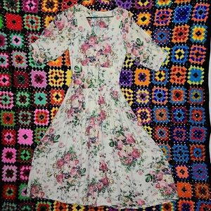 Vintage 1990's rayon floral button pleated front dress - Starina